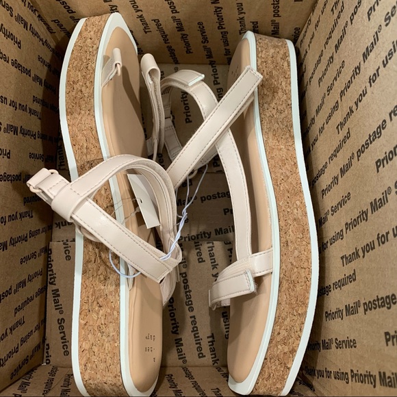 Size 8 - Summertime Sandals - Velcro/ Cork Platform, '90s athleisure - Picture 4 of 10